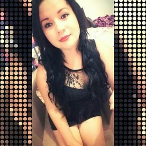 Meet your Posher, Isabel